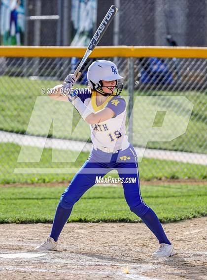 Thumbnail 2 in Camanche @ Davenport North photogallery.