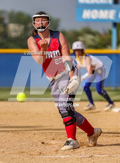 Thumbnail 1 in Camanche @ Davenport North photogallery.