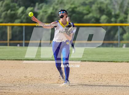 Thumbnail 2 in Camanche @ Davenport North photogallery.