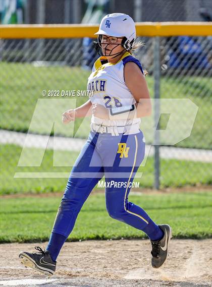 Thumbnail 3 in Camanche @ Davenport North photogallery.