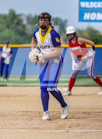 Thumbnail 1 in Camanche @ Davenport North photogallery.