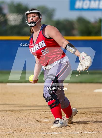 Thumbnail 3 in Camanche @ Davenport North photogallery.