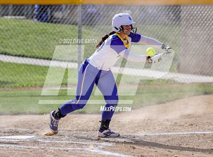 Thumbnail 2 in Camanche @ Davenport North photogallery.