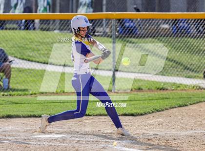 Thumbnail 3 in Camanche @ Davenport North photogallery.