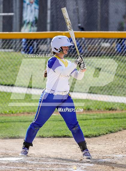 Thumbnail 2 in Camanche @ Davenport North photogallery.