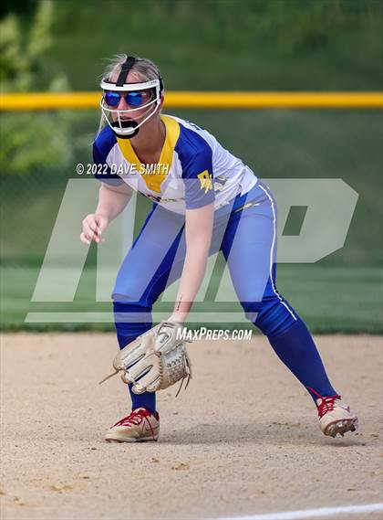 Thumbnail 3 in Camanche @ Davenport North photogallery.