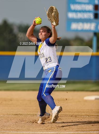 Thumbnail 1 in Camanche @ Davenport North photogallery.