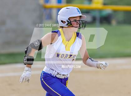 Thumbnail 2 in Camanche @ Davenport North photogallery.