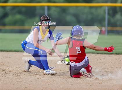 Thumbnail 2 in Camanche @ Davenport North photogallery.