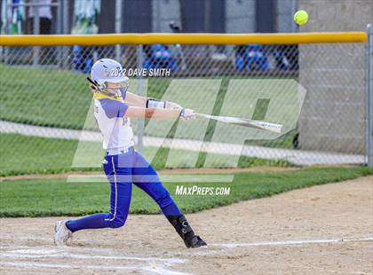Thumbnail 2 in Camanche @ Davenport North photogallery.