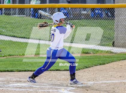 Thumbnail 2 in Camanche @ Davenport North photogallery.