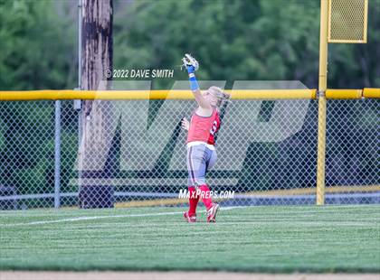 Thumbnail 1 in Camanche @ Davenport North photogallery.