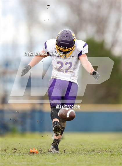 Thumbnail 1 in Bishop Grimes vs Waterville photogallery.
