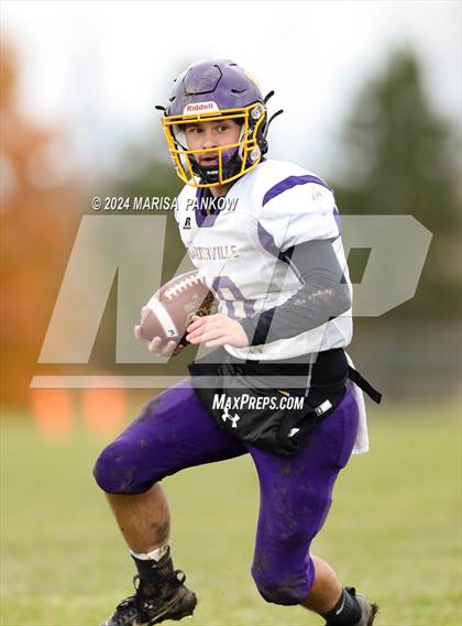 Thumbnail 2 in Bishop Grimes vs Waterville photogallery.