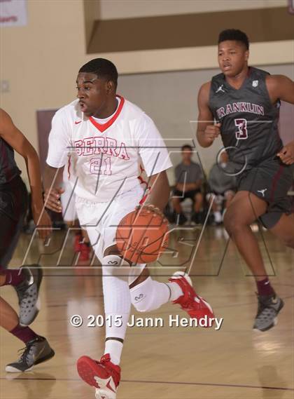 Thumbnail 2 in Franklin @ Serra (MaxPreps Holiday Classic) photogallery.