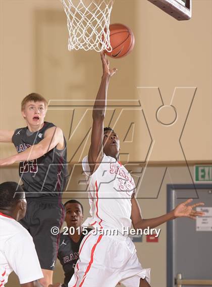Thumbnail 2 in Franklin @ Serra (MaxPreps Holiday Classic) photogallery.