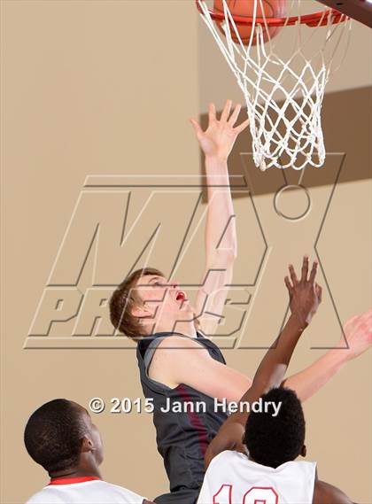 Thumbnail 3 in Franklin @ Serra (MaxPreps Holiday Classic) photogallery.