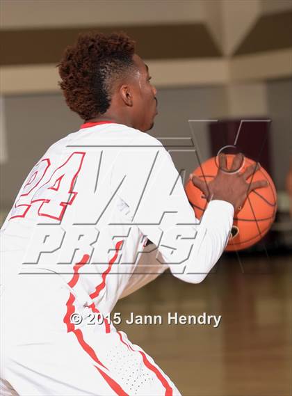 Thumbnail 1 in Franklin @ Serra (MaxPreps Holiday Classic) photogallery.