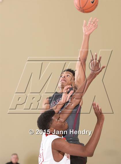 Thumbnail 2 in Franklin @ Serra (MaxPreps Holiday Classic) photogallery.
