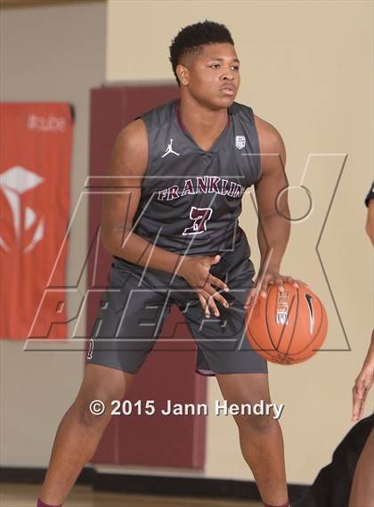 Thumbnail 3 in Franklin @ Serra (MaxPreps Holiday Classic) photogallery.