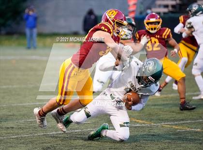 Thumbnail 3 in Auburn @ O'Dea (WIAA 3A Playoff) photogallery.