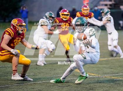 Thumbnail 3 in Auburn @ O'Dea (WIAA 3A Playoff) photogallery.