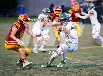 Thumbnail 1 in Auburn @ O'Dea (WIAA 3A Playoff) photogallery.