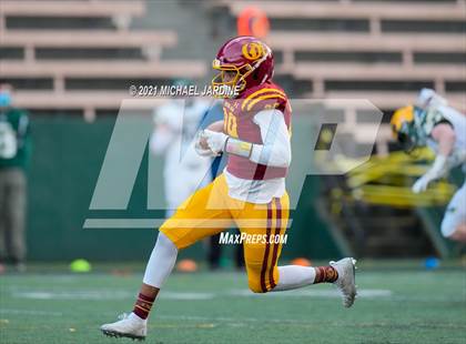 Thumbnail 1 in Auburn @ O'Dea (WIAA 3A Playoff) photogallery.