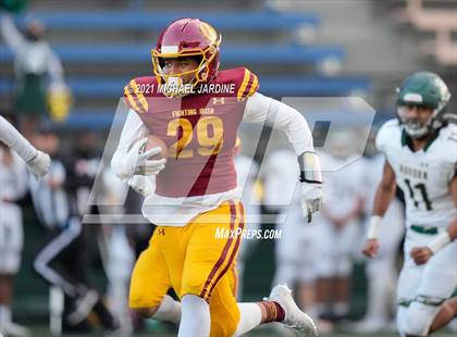 Thumbnail 2 in Auburn @ O'Dea (WIAA 3A Playoff) photogallery.