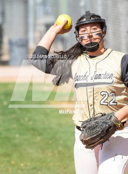 Thumbnail 1 in Apache Junction vs. Dobson (Westwood-Dobson Softball Invitational) photogallery.