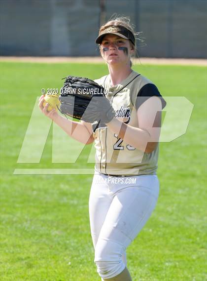 Thumbnail 3 in Apache Junction vs. Dobson (Westwood-Dobson Softball Invitational) photogallery.