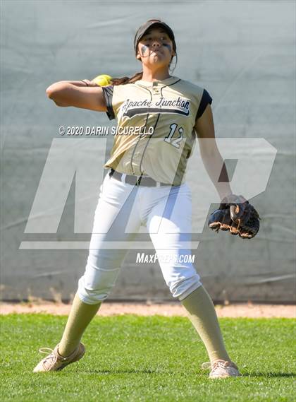 Thumbnail 2 in Apache Junction vs. Dobson (Westwood-Dobson Softball Invitational) photogallery.