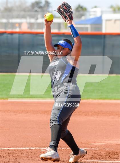 Thumbnail 1 in Apache Junction vs. Dobson (Westwood-Dobson Softball Invitational) photogallery.