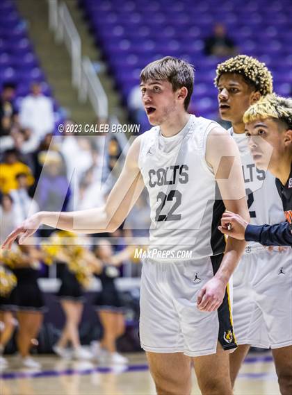 Thumbnail 1 in Timpview vs. Cottonwood (UHSAA 5A Quarterfinal) photogallery.