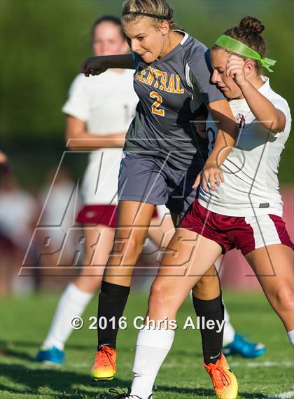 Thumbnail 3 in Sullivan Central @ Dobyns-Bennett photogallery.
