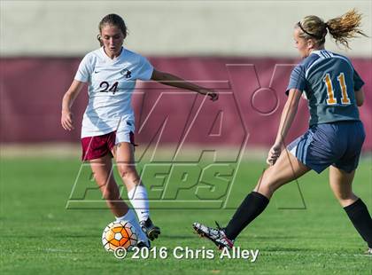 Thumbnail 2 in Sullivan Central @ Dobyns-Bennett photogallery.