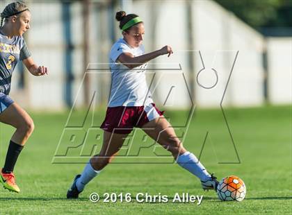 Thumbnail 2 in Sullivan Central @ Dobyns-Bennett photogallery.