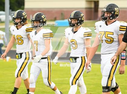 Thumbnail 1 in Henrietta @ Millsap photogallery.