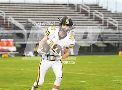 Thumbnail 3 in Henrietta @ Millsap photogallery.