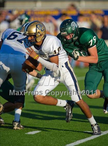 Thumbnail 3 in O'Connor vs. Reagan (5A Division 2 Area Playoff) photogallery.