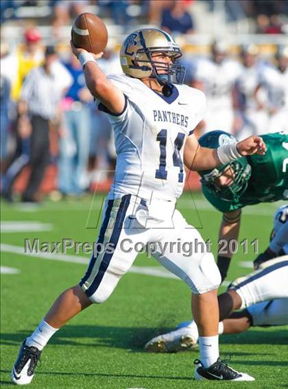 Thumbnail 2 in O'Connor vs. Reagan (5A Division 2 Area Playoff) photogallery.