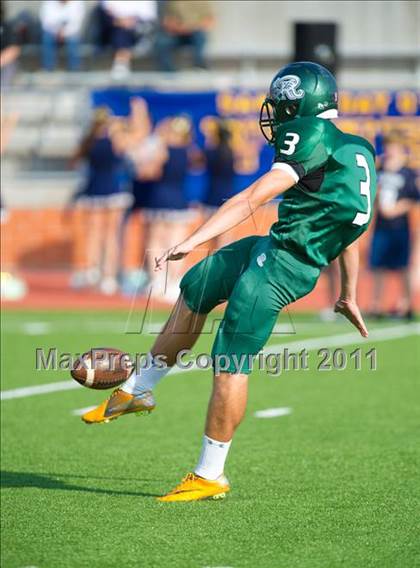 Thumbnail 3 in O'Connor vs. Reagan (5A Division 2 Area Playoff) photogallery.