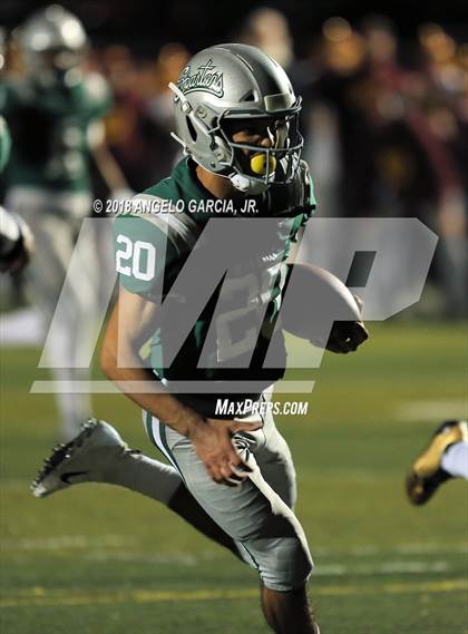 Thumbnail 1 in Liberty vs De La Salle (CIF NCS Open Division Final) photogallery.