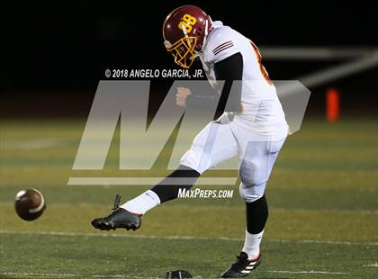 Thumbnail 3 in Liberty vs De La Salle (CIF NCS Open Division Final) photogallery.
