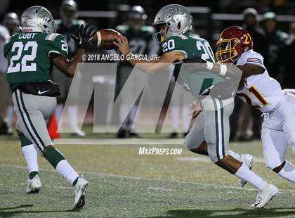 Thumbnail 1 in Liberty vs De La Salle (CIF NCS Open Division Final) photogallery.