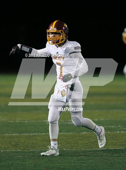 Thumbnail 1 in Liberty vs De La Salle (CIF NCS Open Division Final) photogallery.