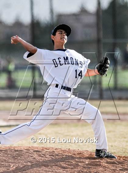 Thumbnail 2 in Santa Fe vs. Santa Fe Indian photogallery.