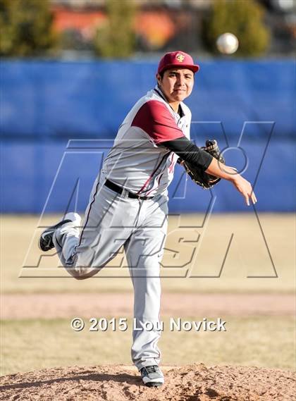 Thumbnail 3 in Santa Fe vs. Santa Fe Indian photogallery.