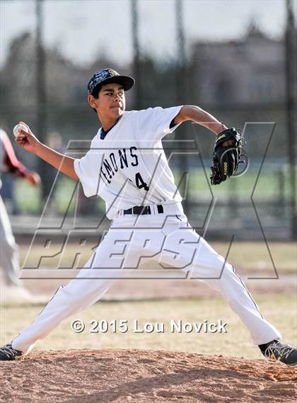 Thumbnail 1 in Santa Fe vs. Santa Fe Indian photogallery.