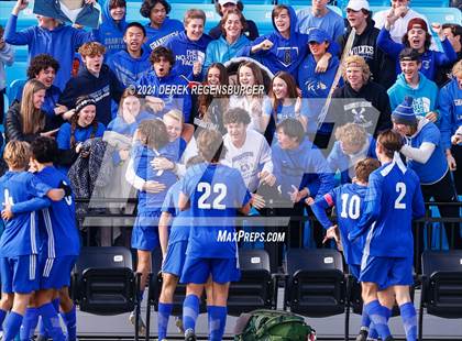 Thumbnail 2 in Fossil Ridge vs Grandview (CHSAA 5A Championship) photogallery.